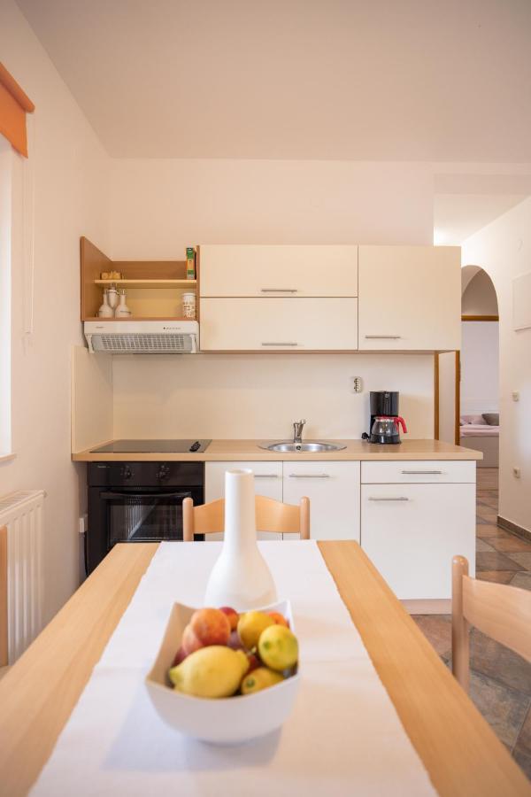 Apartment Leon Bibinje Eksteriør bilde